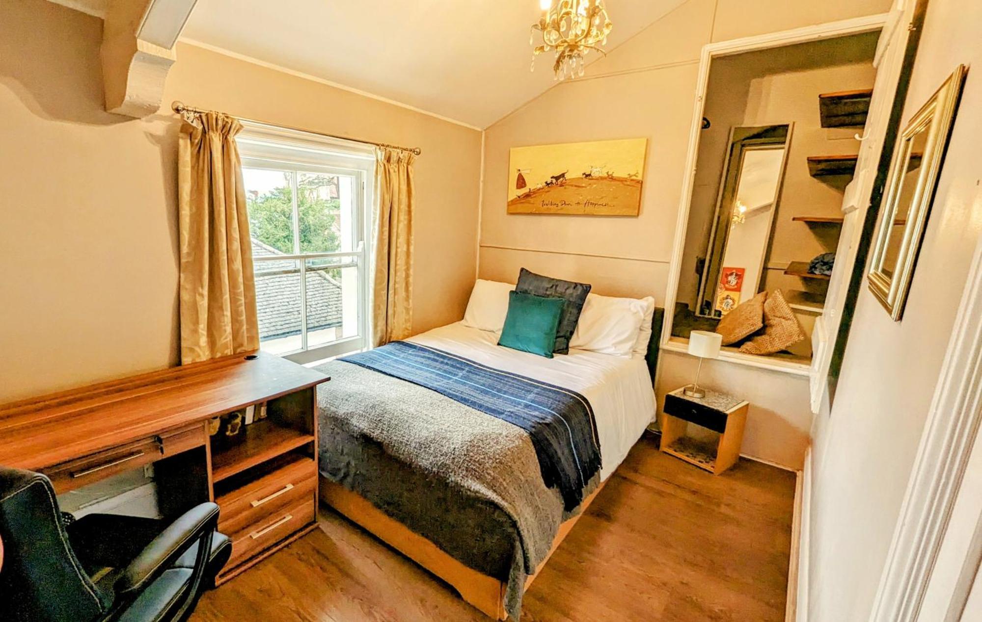 צ'לטנהם Cotswold Vip Regency Lodge מראה חיצוני תמונה